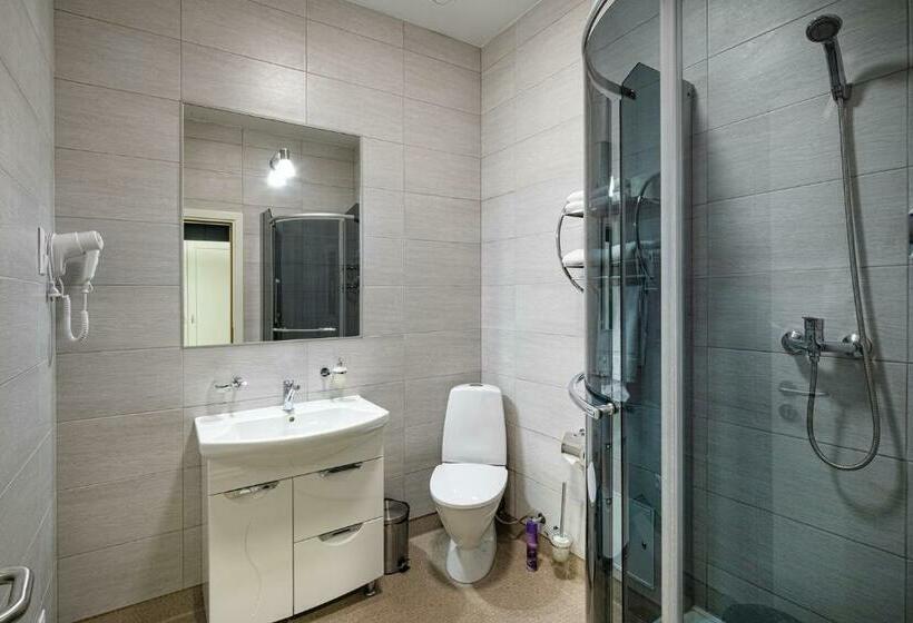 اتاق استاندارد, Biplan City