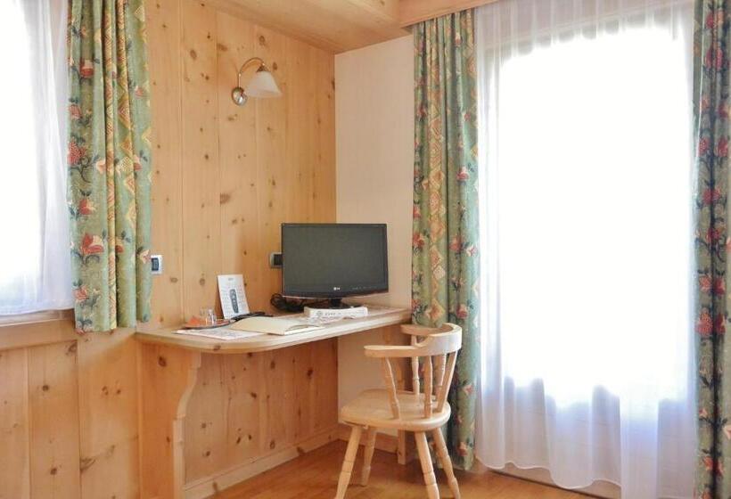 标准单人间, Garnì Al Plan