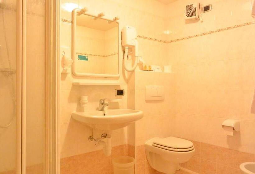 连接 1 卧室公寓, Garnì Al Plan