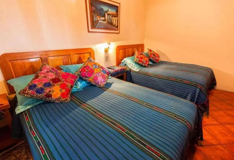 اتاق لوکس, Posada De Los Volcanes