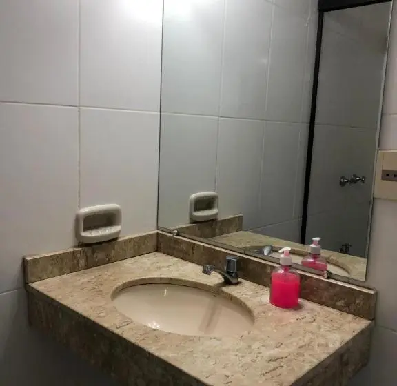 اتاق استاندارد با بالکن, La Casa De Pedro Hostel
