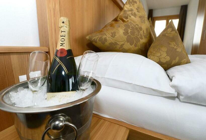 חדר סטנדרט, Alpina