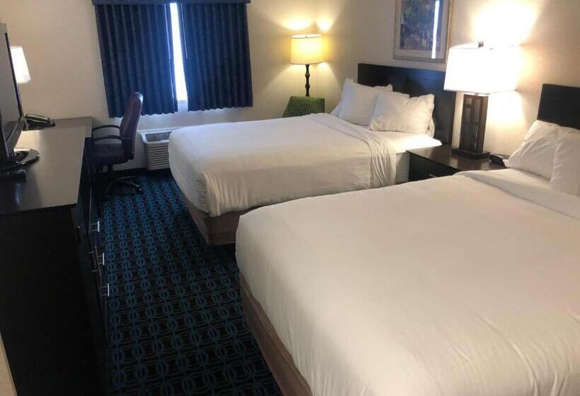 غرفة قياسية لذوى الاحتياجات الخاصة, Baymont By Wyndham Howell/brighton