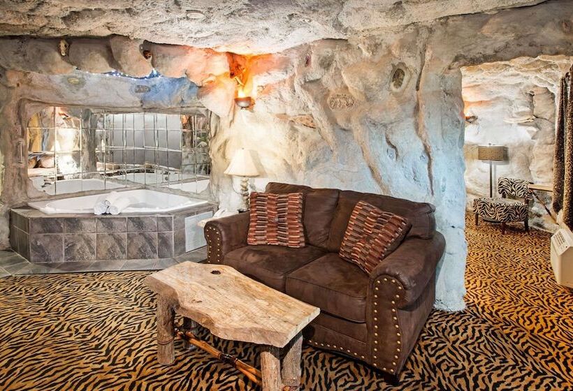 스위트, Days Inn & Suites By Wyndham Terre Haute