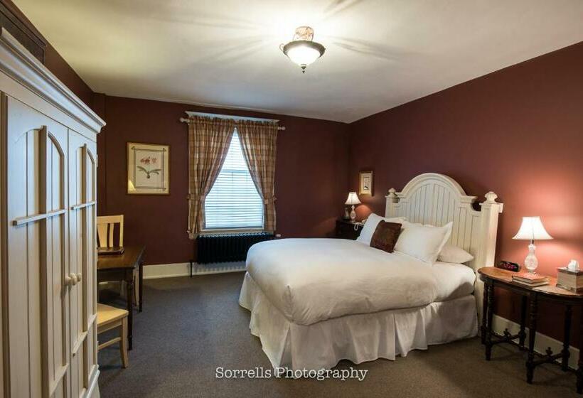 Номер Стандарт, Inn On Broadway