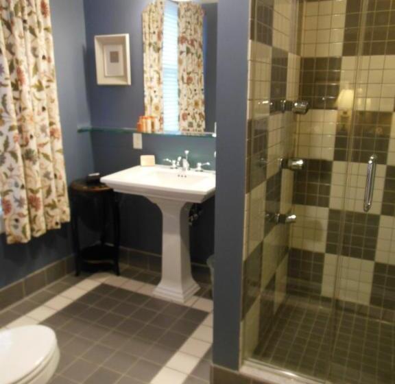 Номер Deluxe, Inn On Broadway