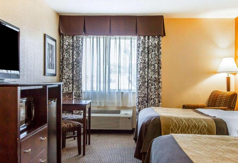 חדר סטנדרט, Quality Inn & Suites
