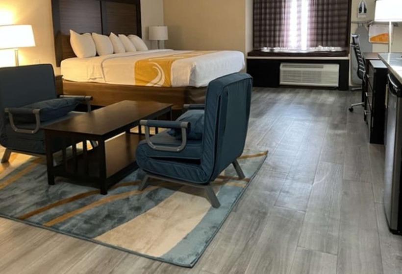 Люкс Адаптированный для Инвалидов, Quality Inn & Suites Myrtle Beach Near Outlets