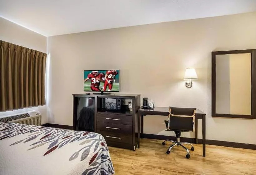 キングサイズベッドのデラックスルーム, Red Roof Inn St Louis Troy, Il
