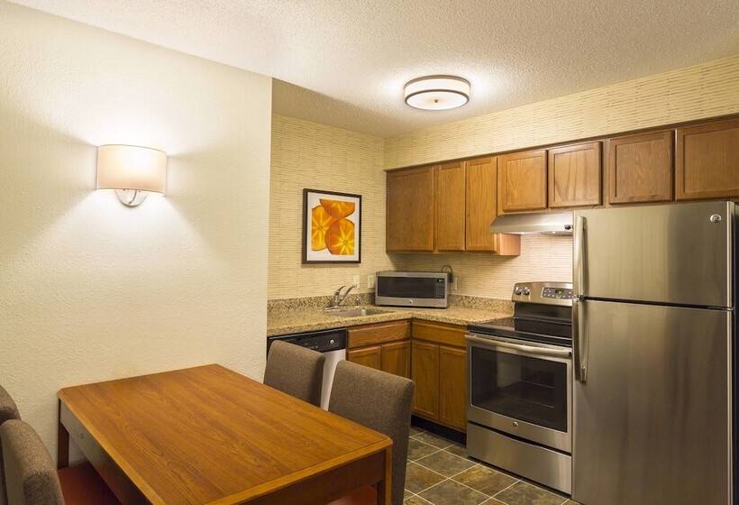 جناح غرفتين نوم, Residence Inn Louisville Northeast