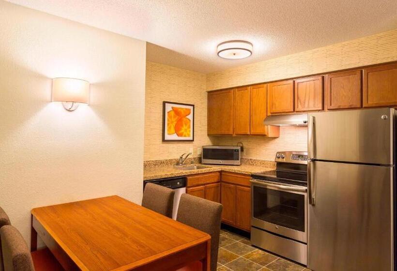 سوئیت 2 خوابه, Residence Inn Louisville Northeast