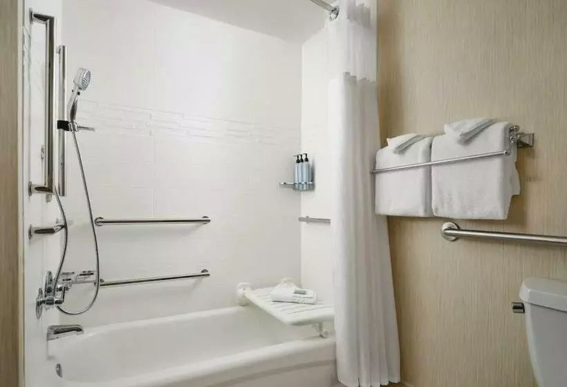 スタンダードスタジオ, Residence Inn Philadelphia Conshohocken