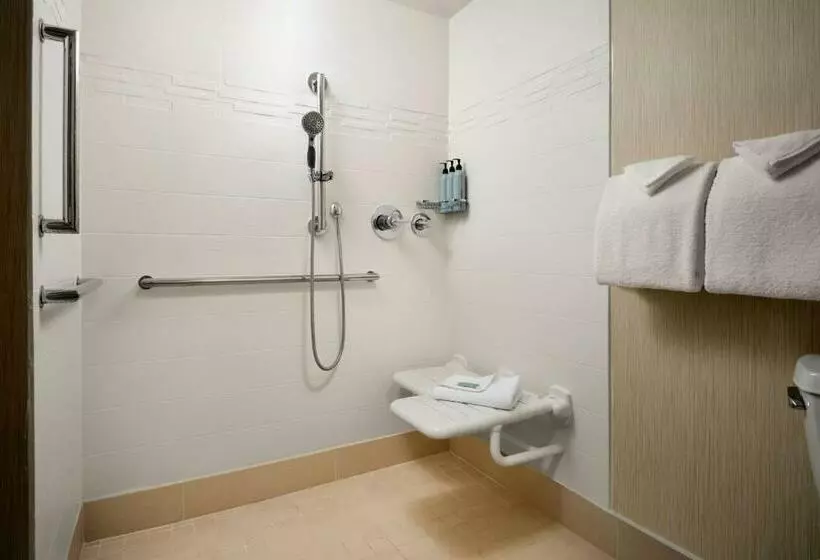 スタンダードスタジオ, Residence Inn Philadelphia Conshohocken