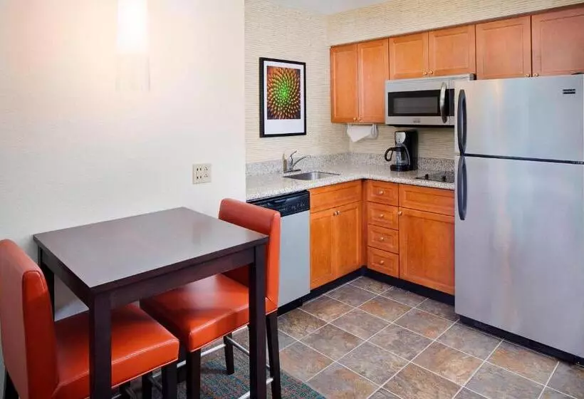 スタンダードスタジオ, Residence Inn Saddle River