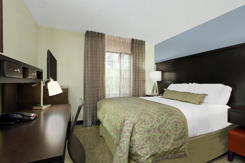 Люкс 2 Спальни, Staybridge Suites Tysons   Mclean, An Ihg