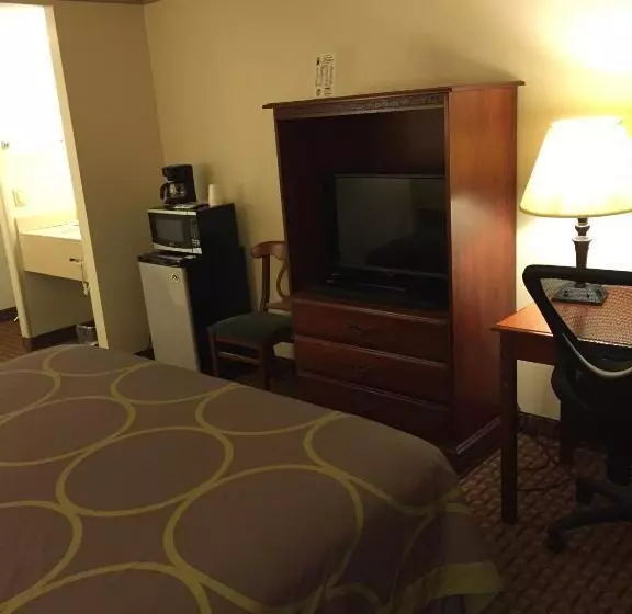 اتاق استاندارد با تخت بزرگ برای معلولان, Super 8 By Wyndham Allentown