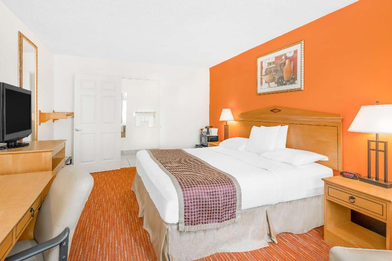 キングサイズベッドのスタンダードルーム, Surestay Hotel By Best Western Manning