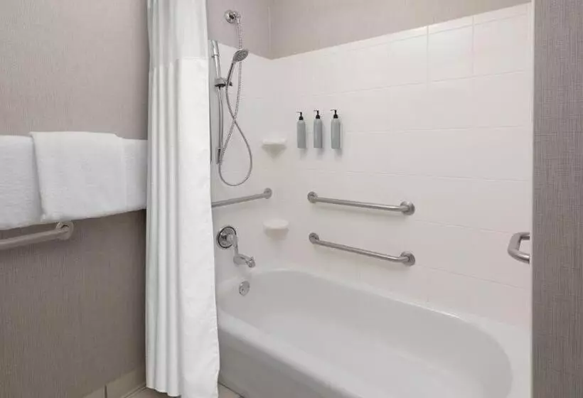キングサイドベッドのスタンダードワンルーム, Residence Inn By Marriott Rogers