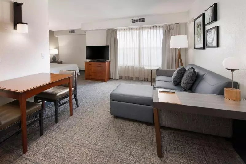 キングサイドベッドのスタンダードワンルーム, Residence Inn By Marriott Rogers