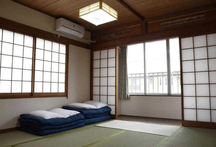 اتاق استاندارد چهار تخته, Onsen Yado Hamayu Nagi