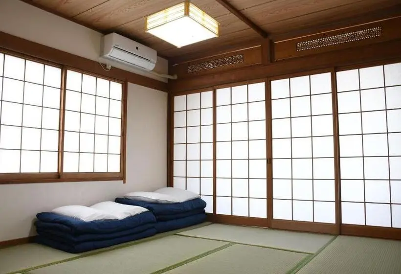اتاق استاندارد چهار تخته, Onsen Yado Hamayu Nagi