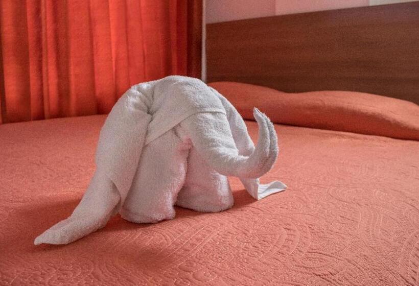 キングサイズベッドのデラックスルーム, Don Bartolo