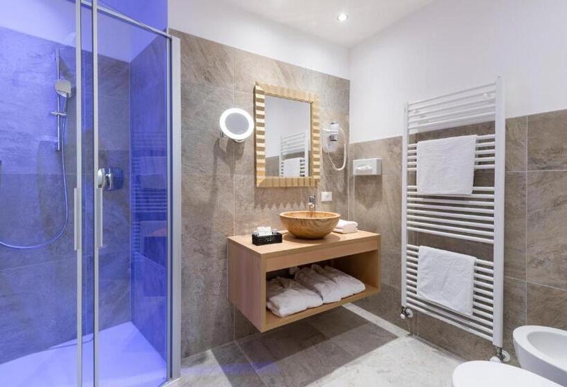 标准间, Goldener Löwe   Anno 1773