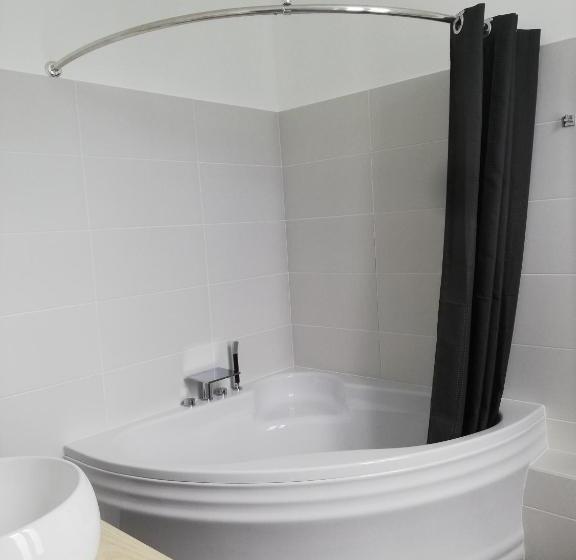 标准间带游泳池, Le Domaine Du Haut Preau