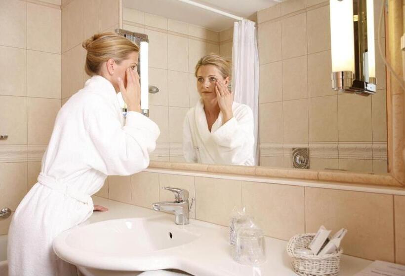 اتاق استاندارد با دسترسی به اسپا, Vitalmed Hotel Sárvár