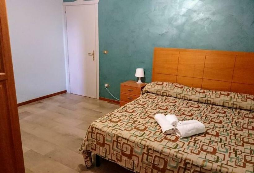 Номер Стандарт Вид на Море с Балконом, B&b Villa Del Sole