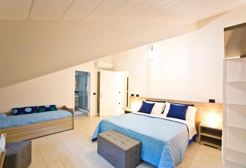 חדר סטנדרט לארבעה, Borgo12