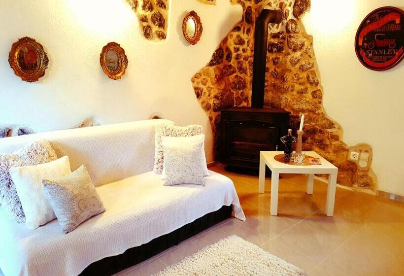 شقة غرفة واحدة مزودة بتراس, Ethno Village Kokorici