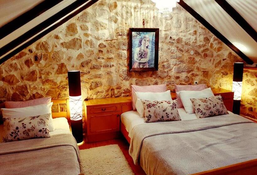 شقة غرفة واحدة مزودة بتراس, Ethno Village Kokorici