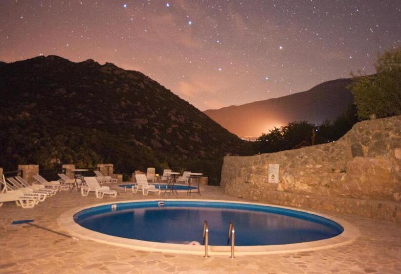 منزل غرفتين نوم, Ethno Village Kokorici