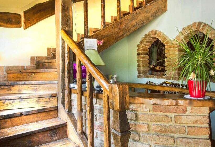 标准间, Stara Vodenica