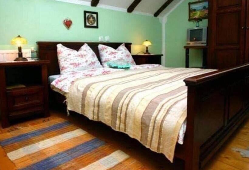 标准间, Stara Vodenica