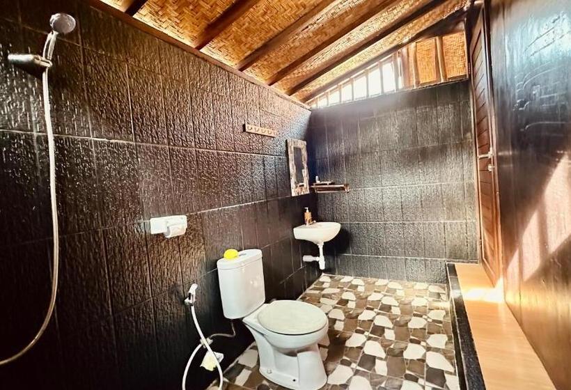 בקתה סטנדרטית עם נוף לים, Bataran Garden Cottage