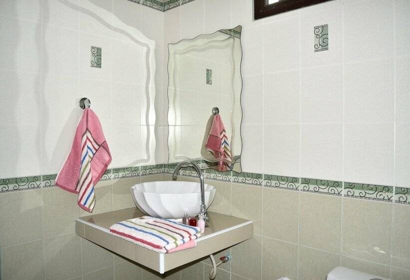 דירת דלוקס 2 חדרי שינה בצד עם נוף לים, Kate House Bangsaphan