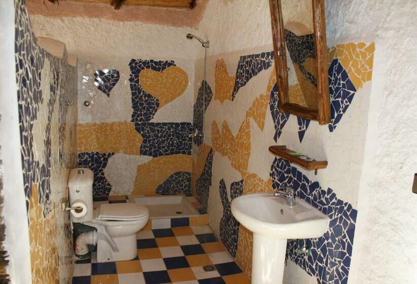 اتاق استاندارد با بالکن, Leonor