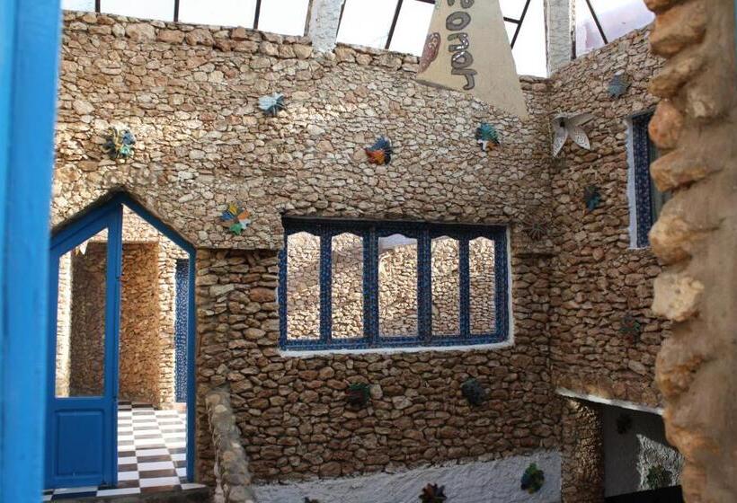 اتاق استاندارد, Leonor