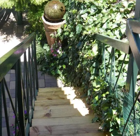 Standard room with outdoor bath, Marnicus B&b
