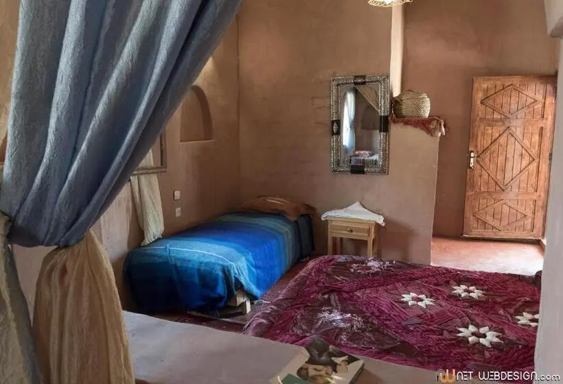 スタンダード４人部屋, Kasbah Ounila