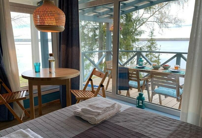 Хижина, Sea Resort