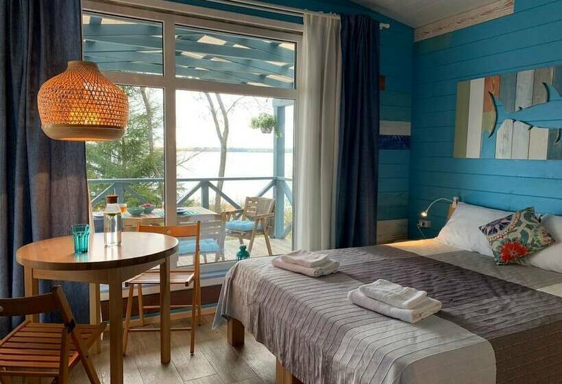 בקתה, Sea Resort