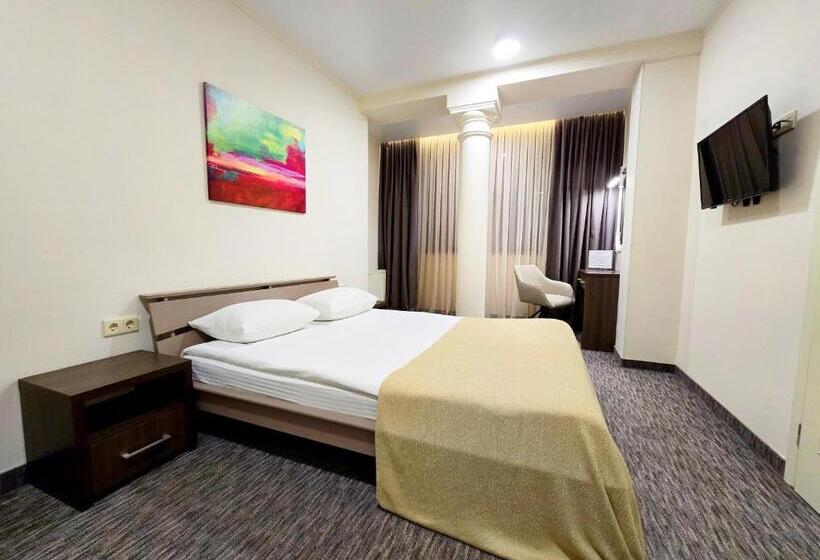 غرفة قياسية, Wellotel Chornomorsk