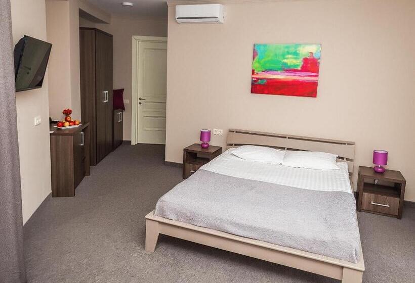 غرفة كومفورت, Wellotel Chornomorsk