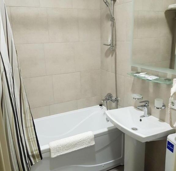 غرفة قياسية, Wellotel Chornomorsk