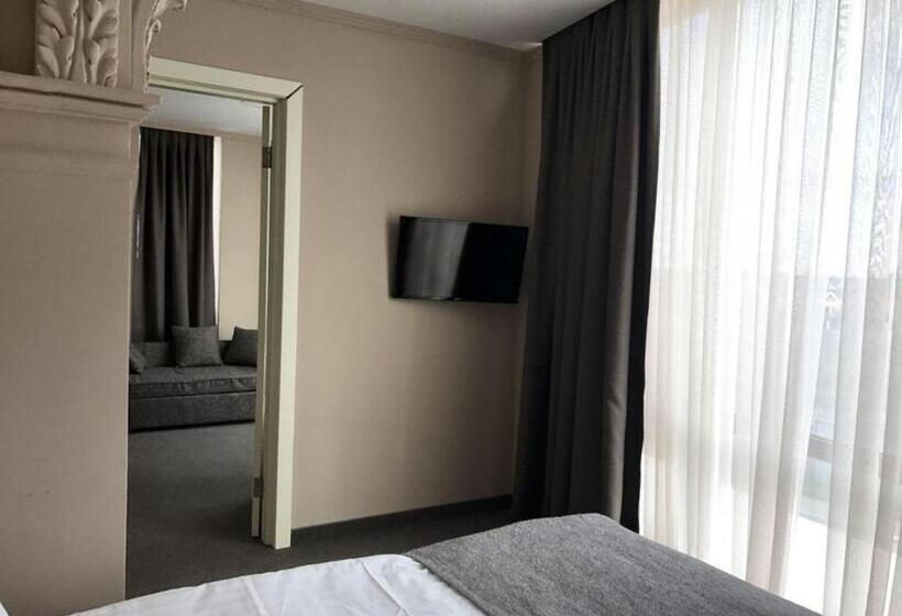 غرفة عائلية, Wellotel Chornomorsk