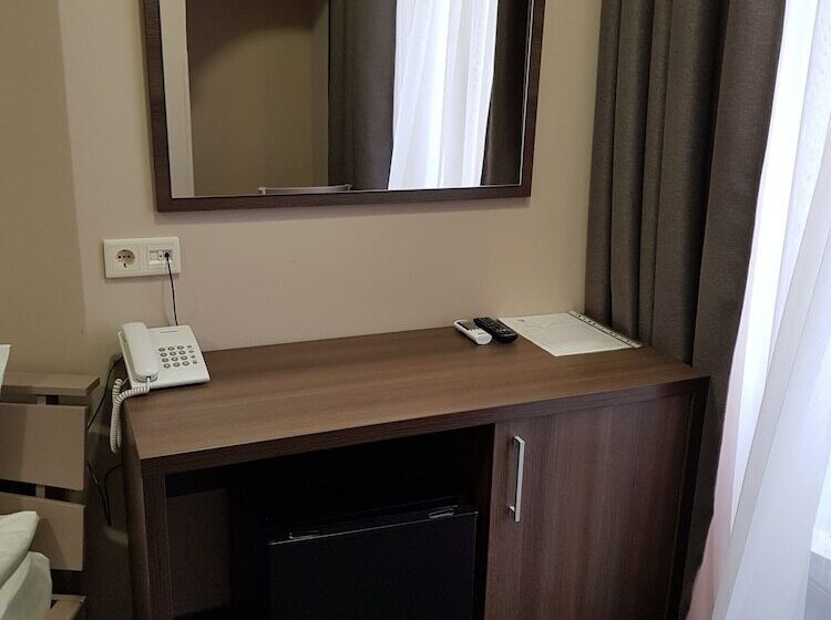 غرفة قياسية, Wellotel Chornomorsk