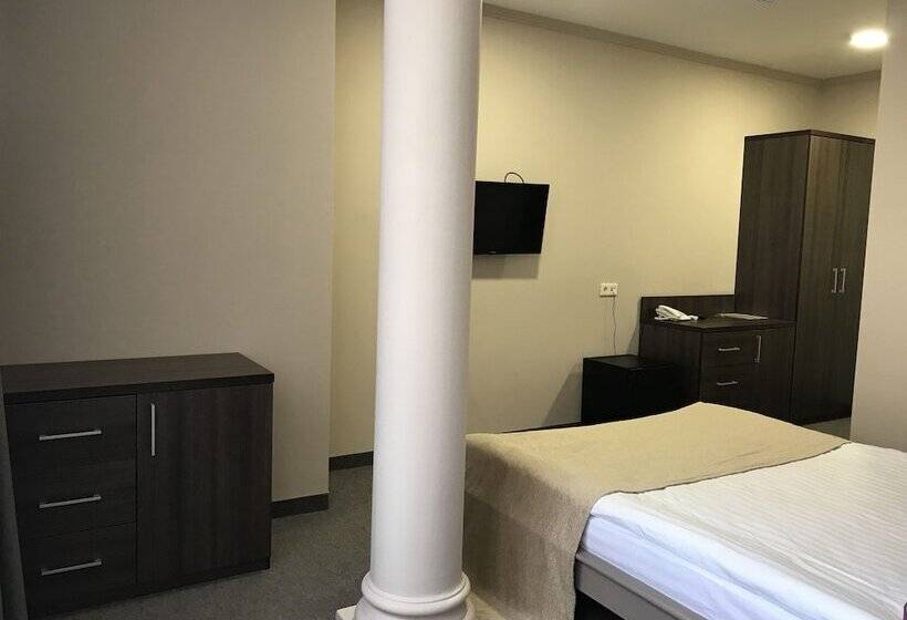 غرفة قياسية, Wellotel Chornomorsk